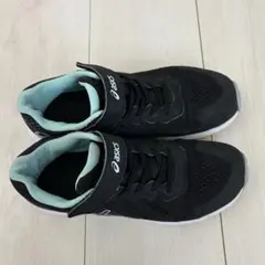 asics スニーカー ブラック　23.5センチ