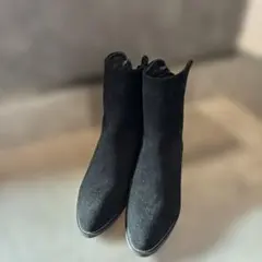 Item thumbnail for item d7a0cfca-3550-4ff1-8d90-ef0f0636b3ff