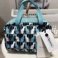 未使用タグ付き　Lesportsac 猫デザイン ポーチ