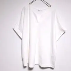【美品】デッサン Dessin キーネック カットソー ホワイト サイズ2M相当