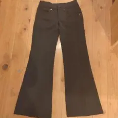 美品BURBERRY BLACK LABEL フレアパンツ　黒　36のサムネイル