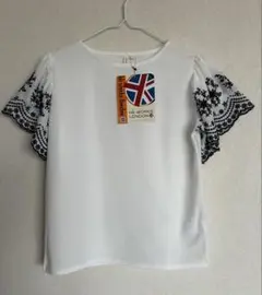 タグ付き　HK WORKS LONDON オフホワイト　スカラップ刺繍　トップスのサムネイル