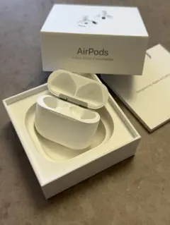 Apple AirPods 4 MXP93JA 充電ケース 純正 動作確認済みのサムネイル