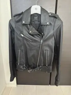 zara 本革　レザーライダースジャケット　xs