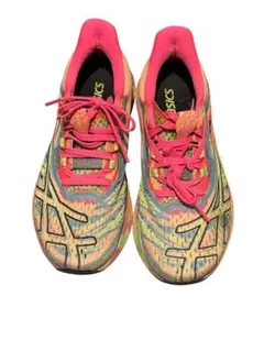 アシックススニーカー　ASICS NOOSA ランニングシューズ