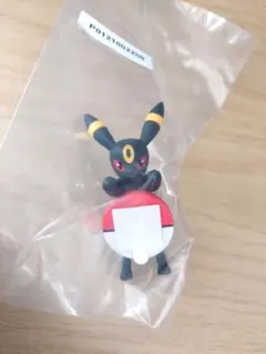 ポケモン　一番くじ　街歩きちらりんフレンズ　ブラッキー