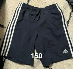 ✬adidas ブラック 半ズボン 150cm