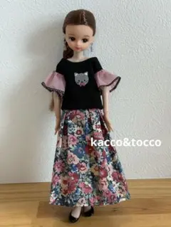 No.4548ハンドメイド22cmドール服 2点セット（ピアス付き） - メルカリ