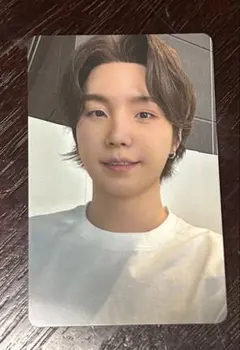 ユンギBTS ARIRANG Weverse 特典トレカ　SUGA