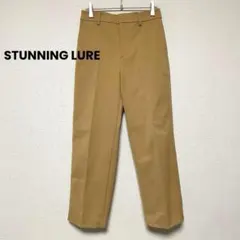 iz95 スタニングルアー/艶感キャメル/上品/スラックス/フルレングス/パンツ