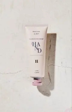 Her lip to HLT リッチハンドクリーム NUDE PEARLのサムネイル
