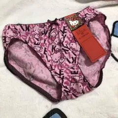 001　サンリオ　ジュニア　下着　ショーツ　パンツ　女の子　ガールズ　レディースのサムネイル