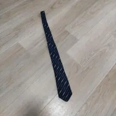 Item thumbnail for item dd9ea86b-74f6-4c52-8797-7a685a82d617