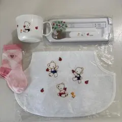 新品未使用⭐︎familiar コップ　スタイ　箸スプーンセット