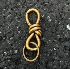 カラビナ リボン型 ヴィンテージ リング キーホルダー アメカジ ゴールド