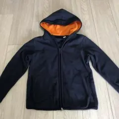 フリースパーカー