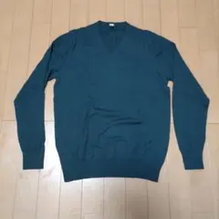 美品 UNIQLO ダークグリーン Vネックセーター M