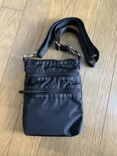 【美品】LeSportsac 3 ZIP CROSSBODY