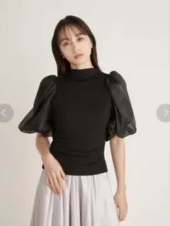 【美品】SNIDEL ボリュームスリーブカットプルオーバーのサムネイル