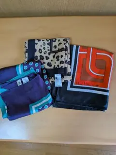 幾何学模様とヒョウ柄の大判スカーフ３枚セット