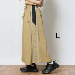 umbro アンブロ ロングスカート ベージュ