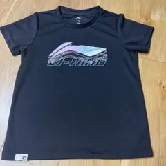 バドミントン　リーニン　Tシャツ 130サイズのサムネイル
