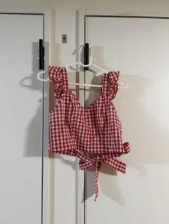 赤と白のギンガムチェックビスチェ