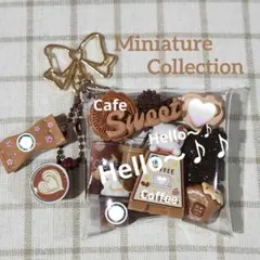 ガチャ詰めポーチ　Helloねこちゃん　カフェラテカラ～♪♪