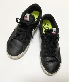 ナイキ NIKE スニーカー ブラック 24.0cm