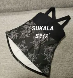⑨SUKALA スカーラ ヨガウェア 花柄フレア タンクトップ M ブラック
