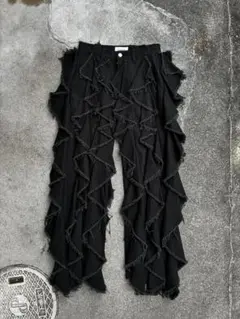 BELPER ブラック フリンジ ラッフルパンツ