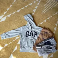 パーカー　ズボン　GAP