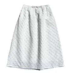 ♡美品♡ ドゥロワー　マトラッセタックスカート　白　24SS 定価9.9万のサムネイル