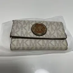 MICHAEL KORS キーケース ベージュ