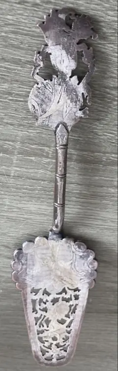 Item thumbnail for item 49ba2950-332e-4292-bab3-ee95c6695947