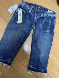 新品未使用❣️575デニムパンツ/タグ付き 値下げ