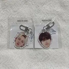 treasure 顔アクキー 喜怒哀楽 哀 ヒョンソク ジョンウ