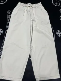 GU ホワイト ワイドパンツ M