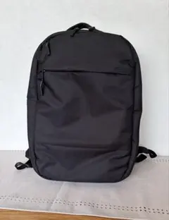 ◾️incase◾️インケース　バックパック　ブラックのサムネイル
