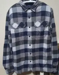 パタゴニア　チェック柄ブラック、グレー系　フランネルシャツ　Sサイズ