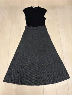 美品スナイデルのワンピースになります。