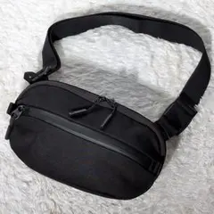 【極美品 現行】Aer Day Sling 3　ボディバッグ　ブラック