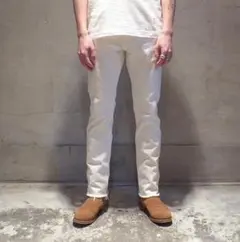 アンユーズド/カットオフ ホワイトデニムパンツ/スリムシルエット/TALOMのサムネイル