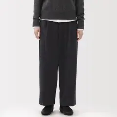 無印良品　縦横ストレッチ起毛　タックワイドパンツ　ネイビーストライプ　Sサイズ