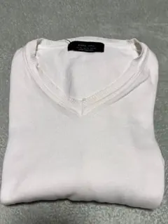ZARA ホワイト Vネックニットセーター