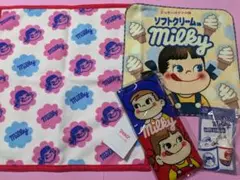 レア☆不二家ペコちゃん☆ソフトクリーム柄タオル他☆3点セット＋おまけ☆新品未使用