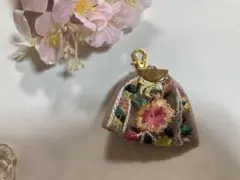 Item thumbnail for item 7c4320a2-363d-426e-9d13-ec5749c72baa