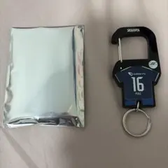 町田ゼルビア ユニフォーム型アクリルカラビナ