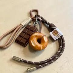 じゃらじゃらチャーム パラコード スイーツ チョコ ドーナツ チャーム