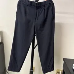 タックワイドパンツ　ネイビー　ユニクロ